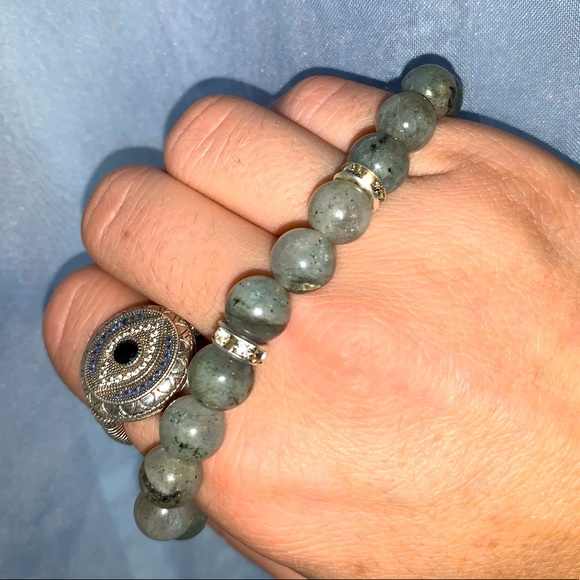 🪬2/$20🪬New✋🏼Made 8mm Natural Flashy⚡️Labradorite Healing Stretch Bracelet - Picture 5 of 15